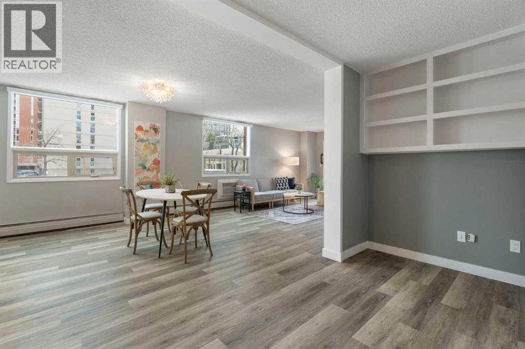 Single Family House for Sale in    Avenue SW Mission Calgary 