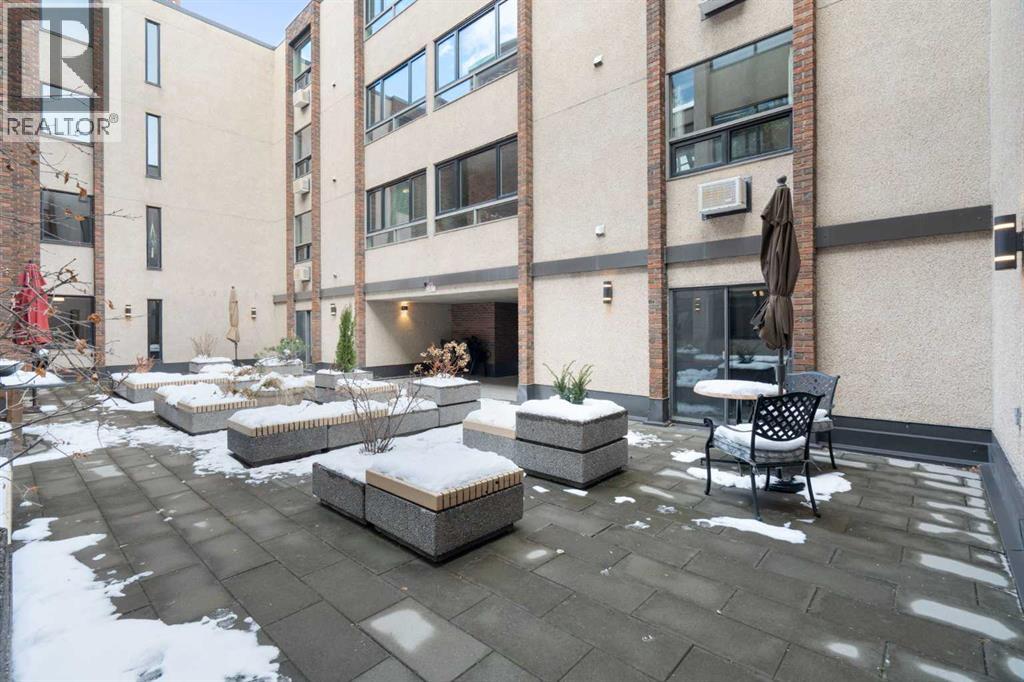 Single Family House for Sale in    Avenue SW Mission Calgary 