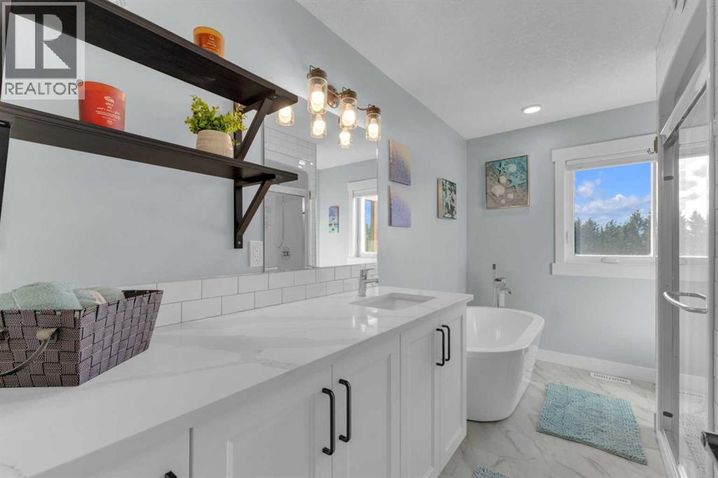 Single Family House for Sale in  Township Road  Silver Springs Rural Lacombe County 