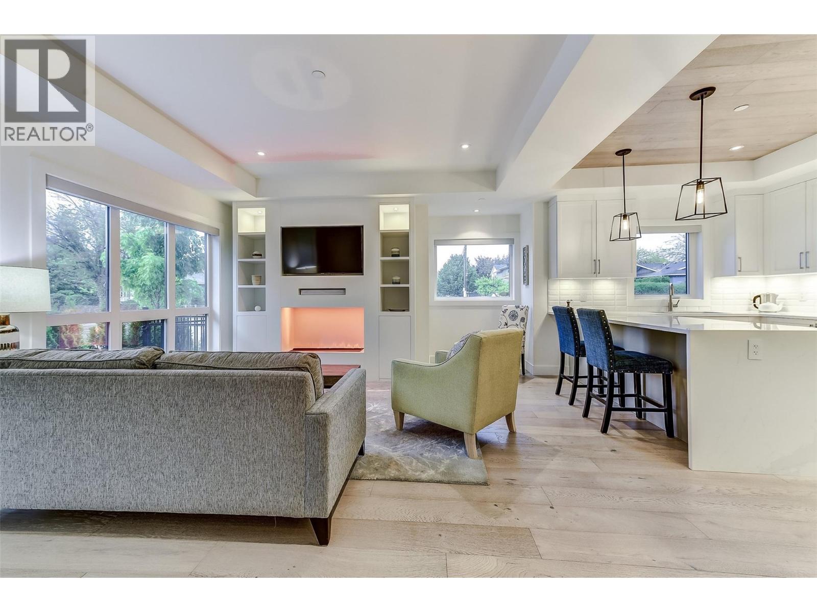 106 1308 Richter Street, Kelowna