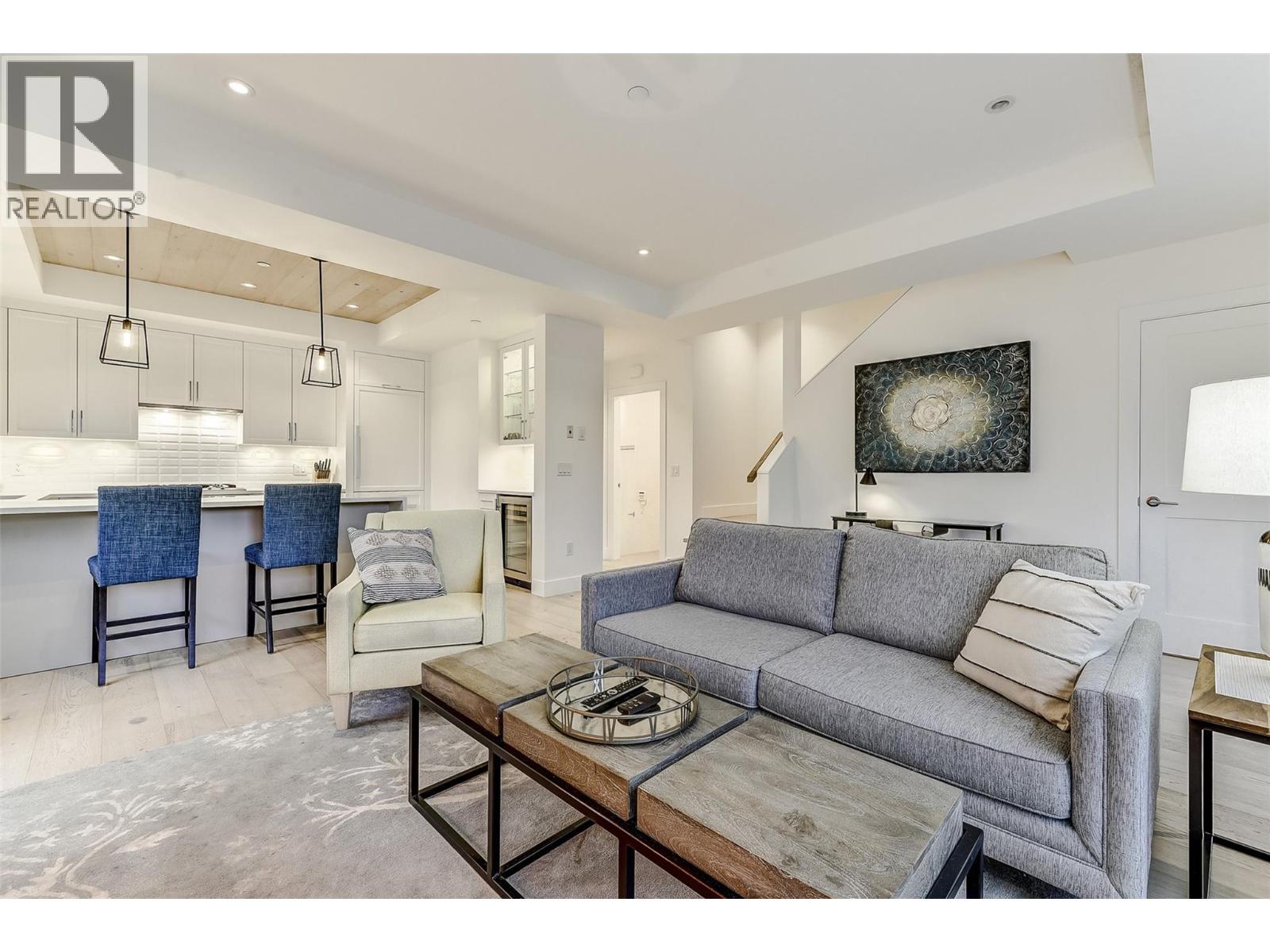 106 1308 Richter Street, Kelowna