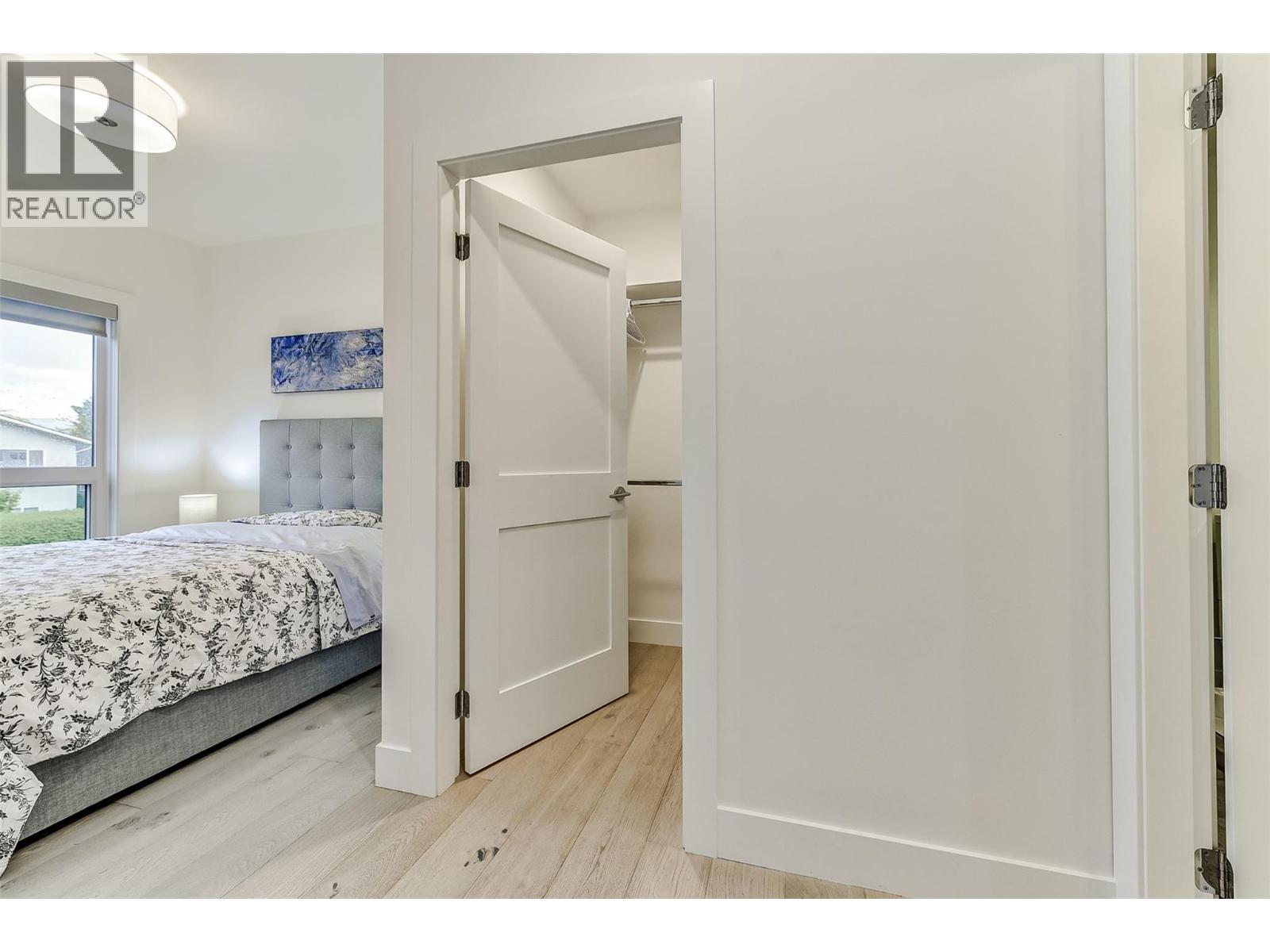 106 1308 Richter Street, Kelowna