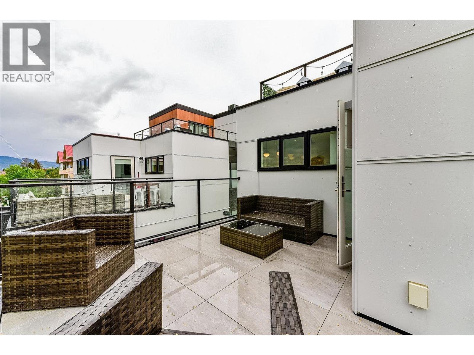 106 1308 Richter Street, Kelowna