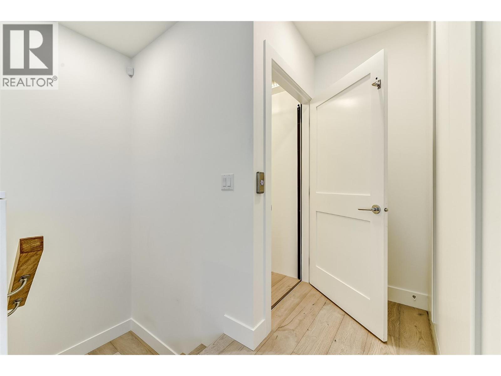 106 1308 Richter Street, Kelowna