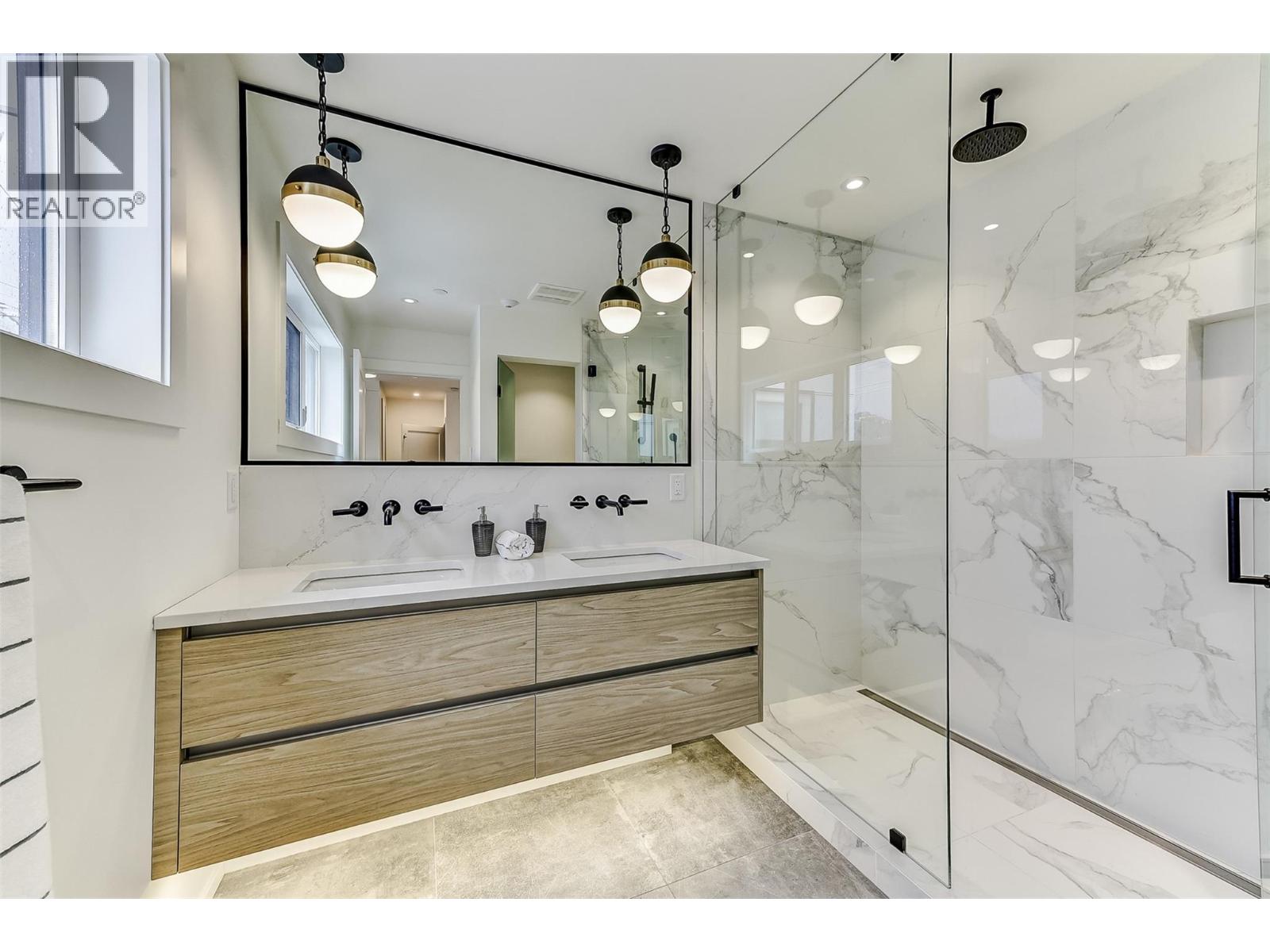 106 1308 Richter Street, Kelowna