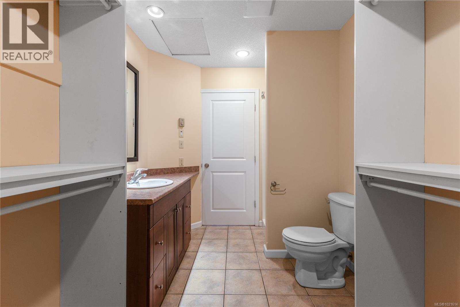 1126 18th St, Courtenay