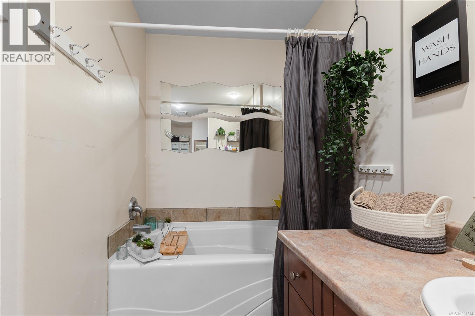 1126 18th St, Courtenay