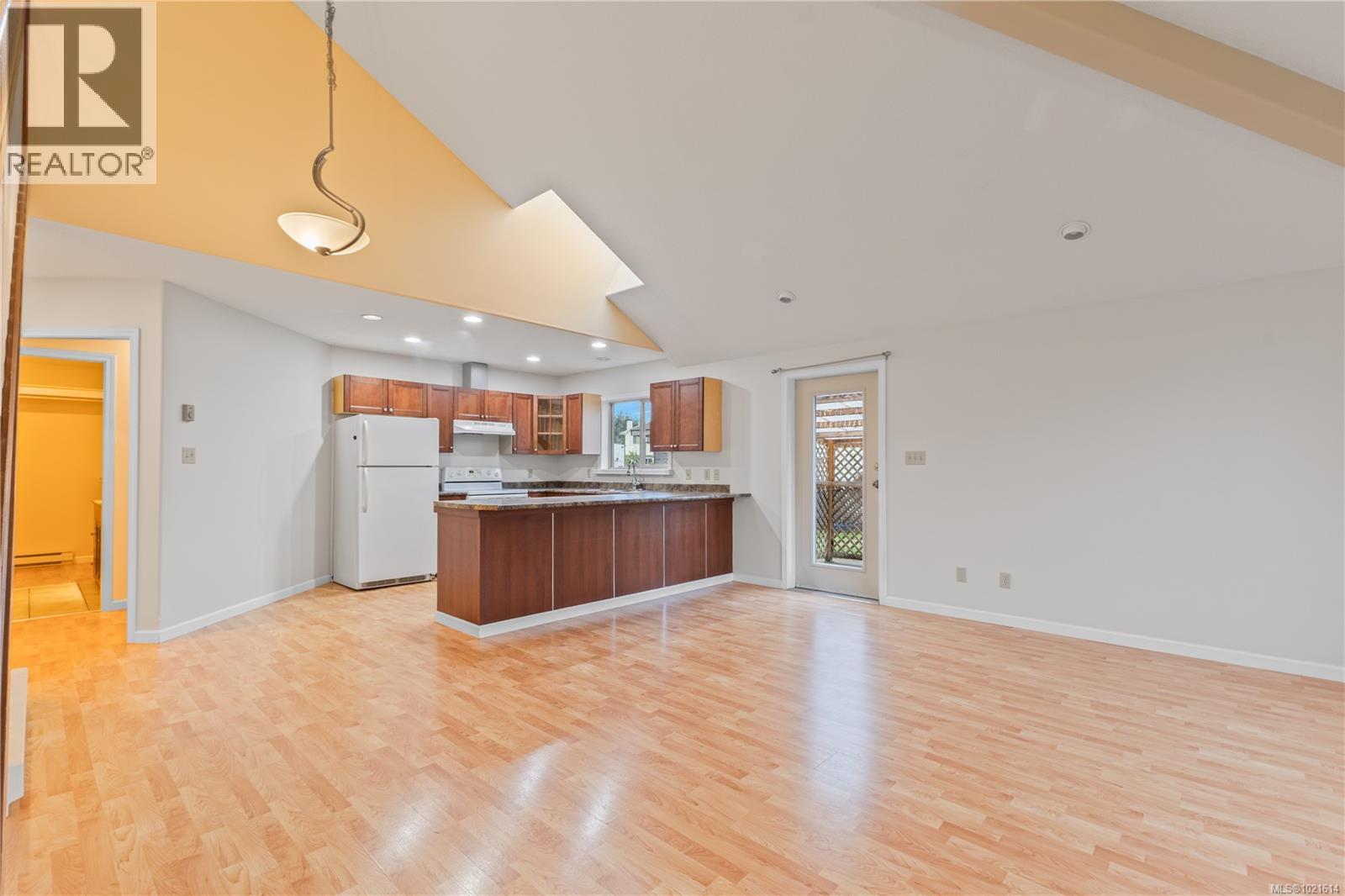 1126 18th St, Courtenay