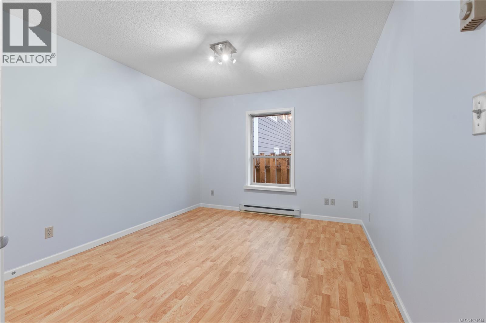 1126 18th St, Courtenay