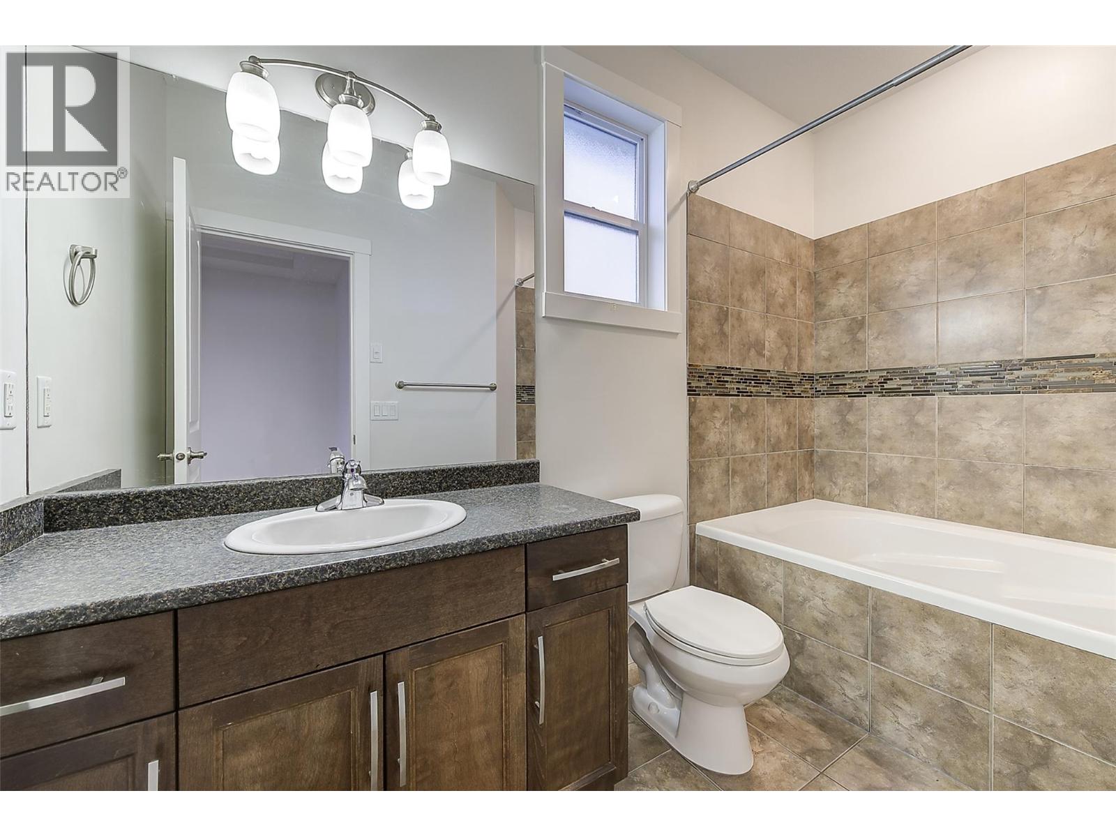  9829 Crimson Road, Lake Country