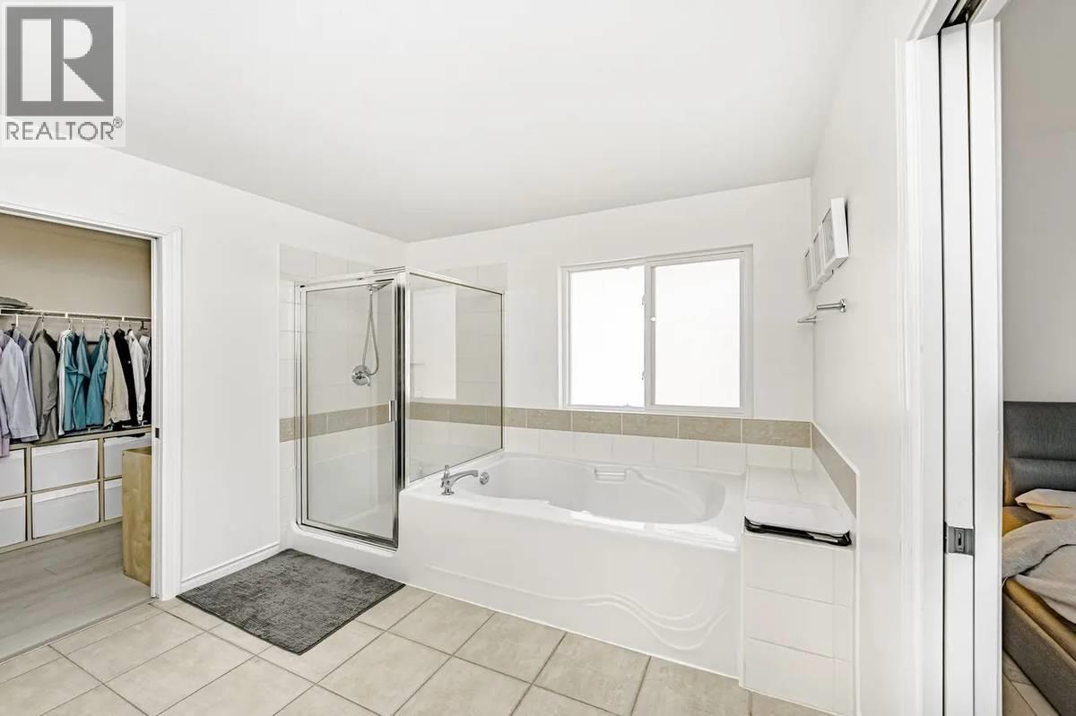 1096 RIVERSIDE DR, Port Coquitlam