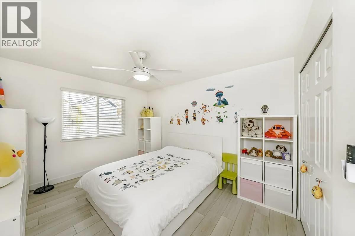 1096 RIVERSIDE DR, Port Coquitlam