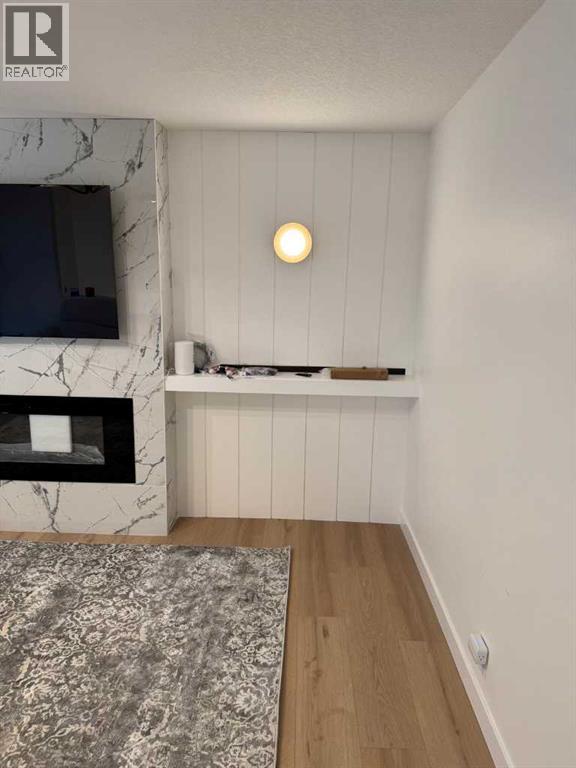 Single Family House Bungalow for Sale in  Templeview Drive NE Temple Calgary 