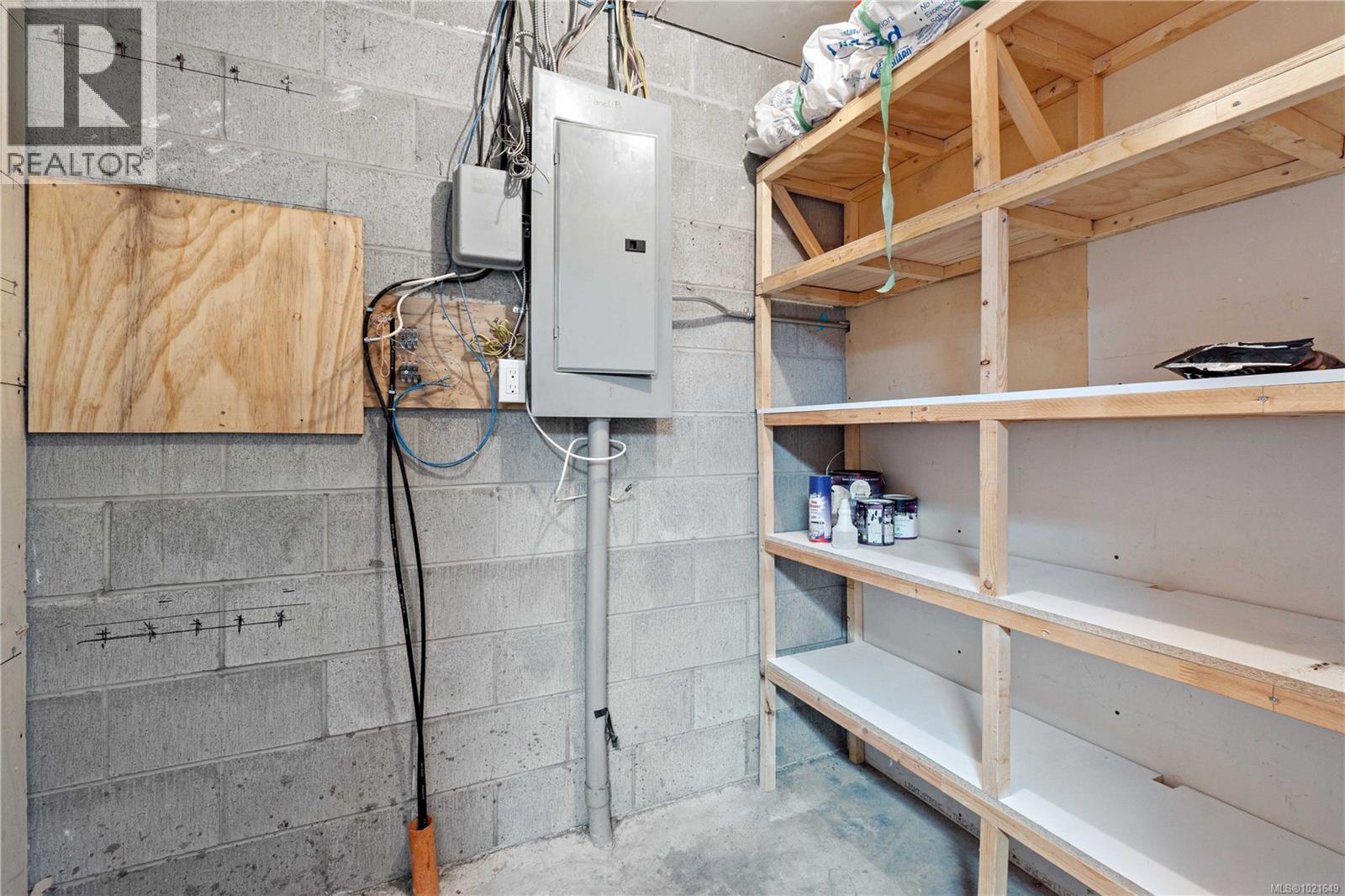 SL22 & 23 1260 Fair Rd, Parksville