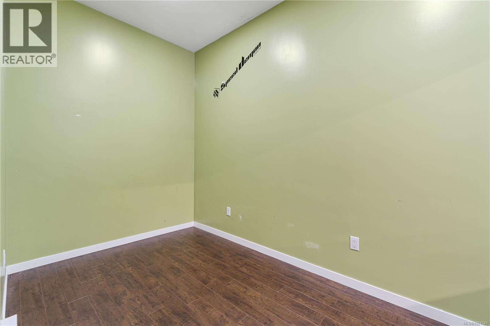 SL22 & 23 1260 Fair Rd, Parksville