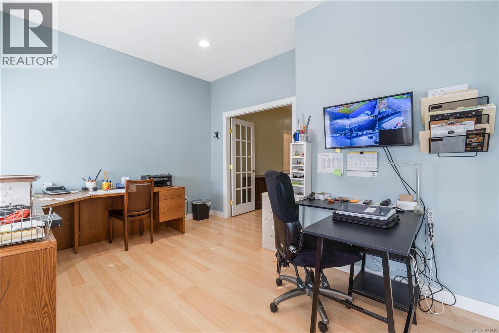 SL22 & 23 1260 Fair Rd, Parksville