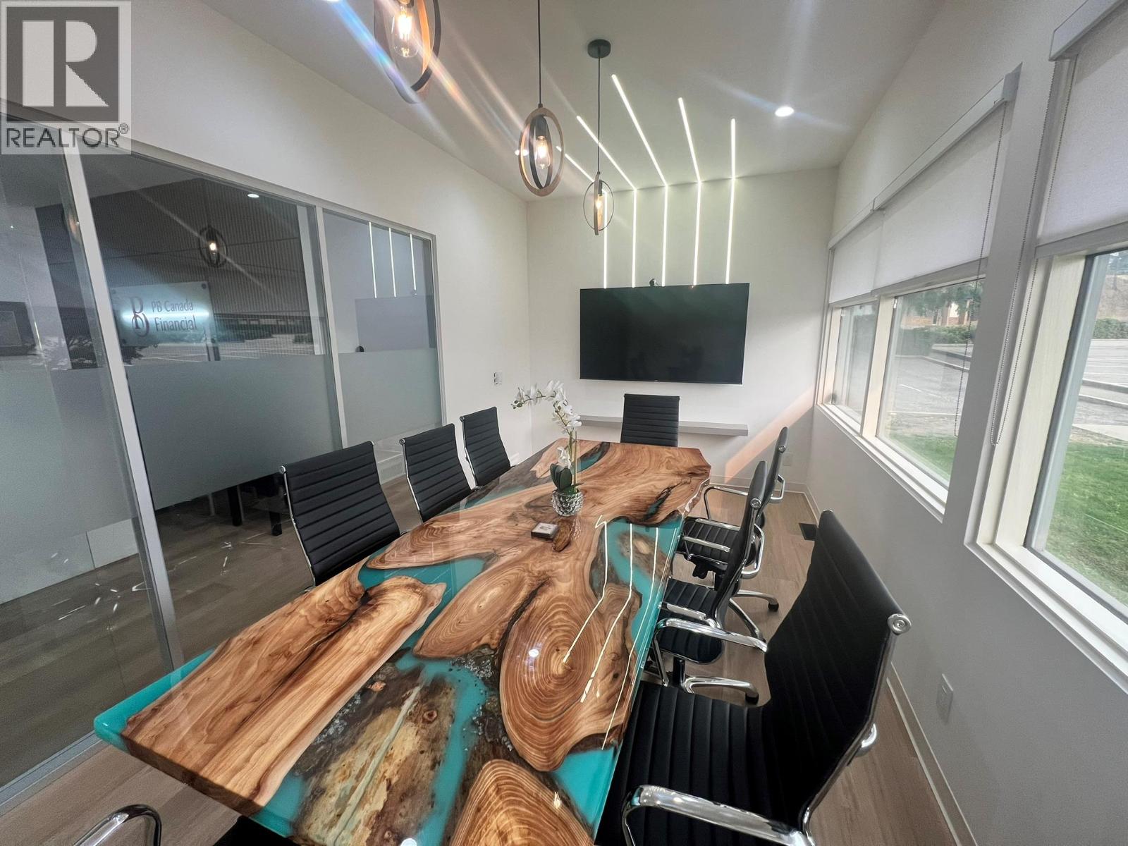 102 519 33 Highway West, Kelowna