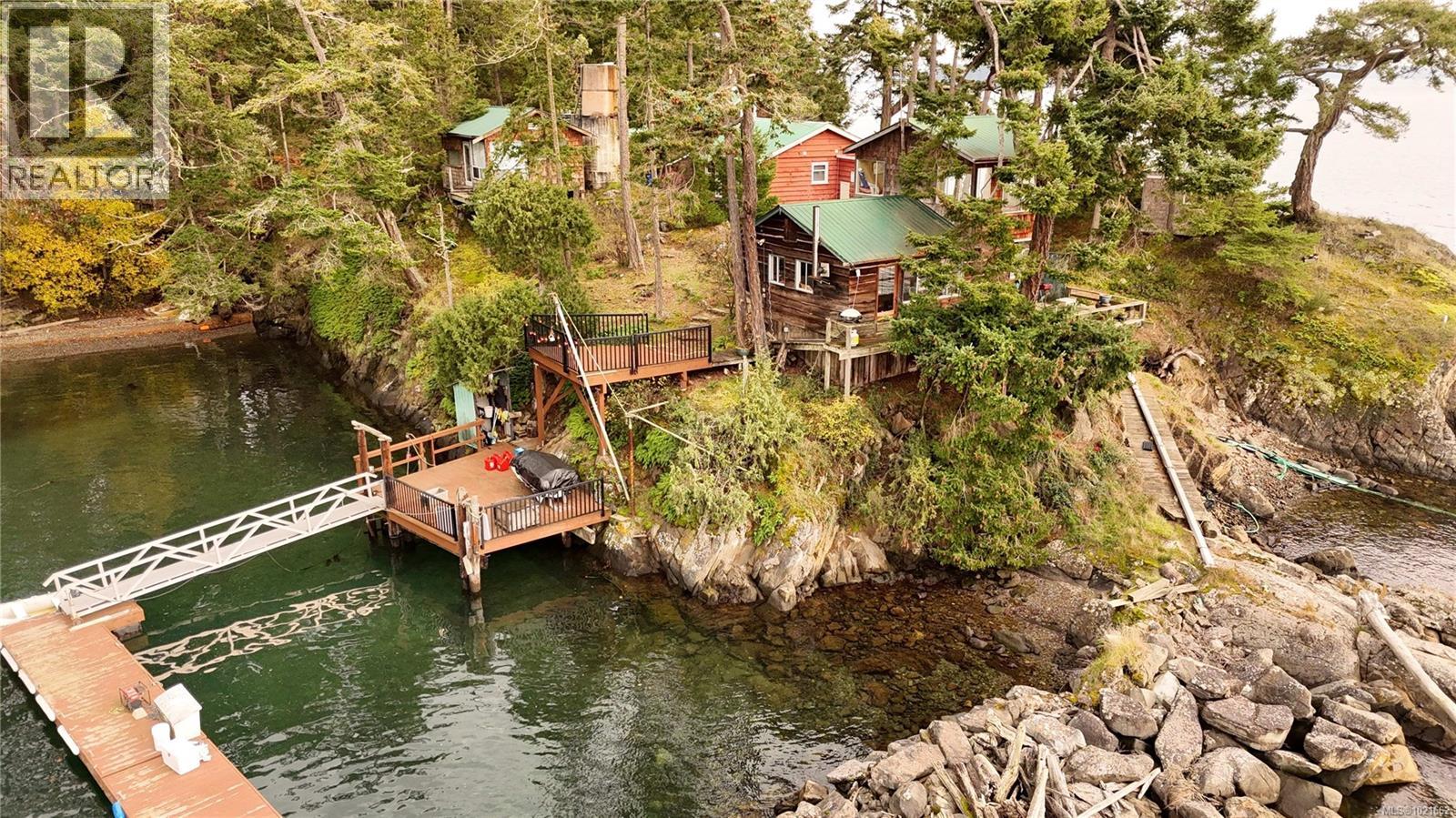 0 Fernie Island - 12