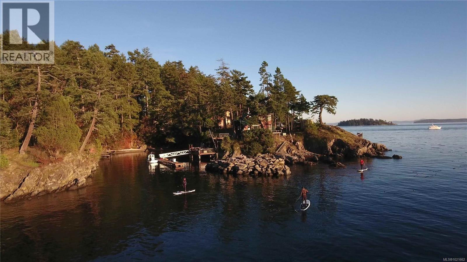 0 Fernie Island - 4