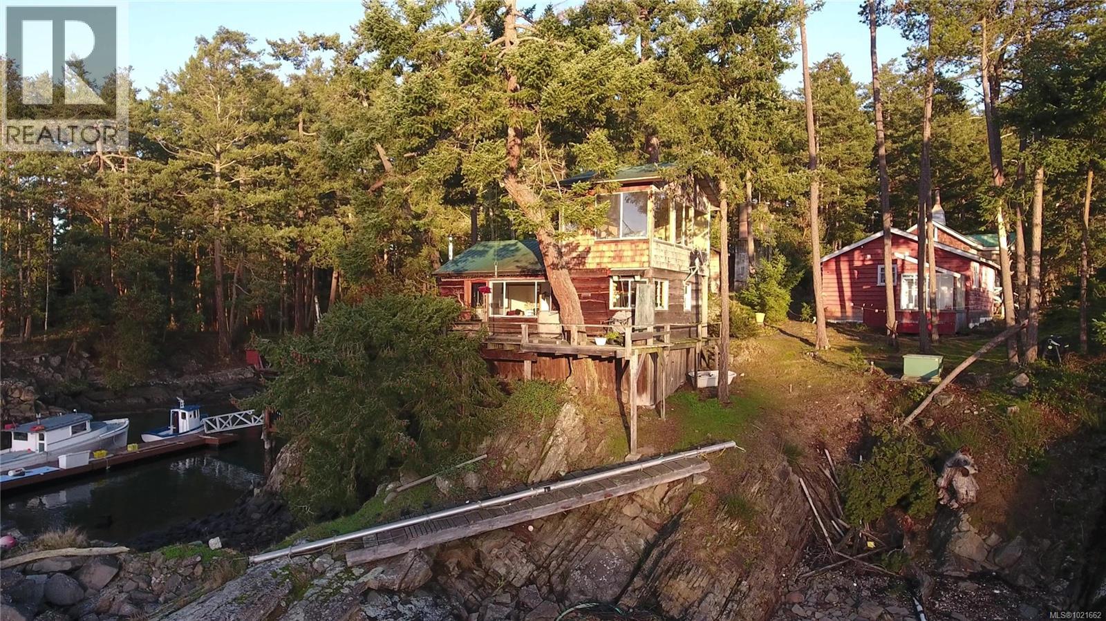 0 Fernie Island - 6