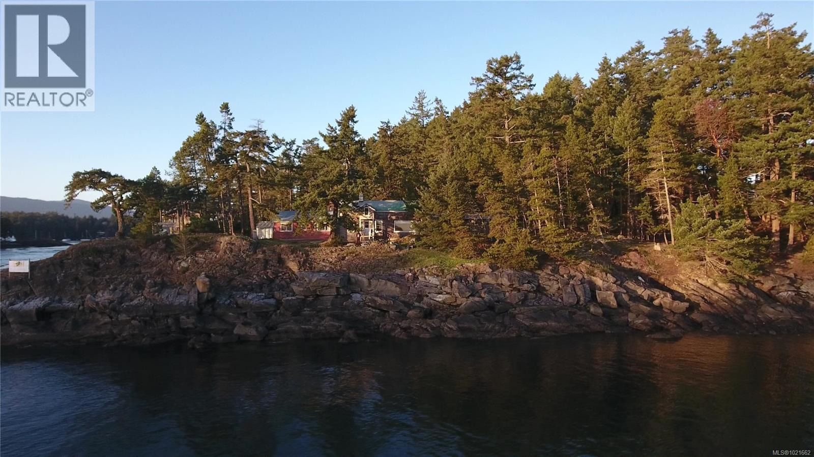 0 Fernie Island - 7