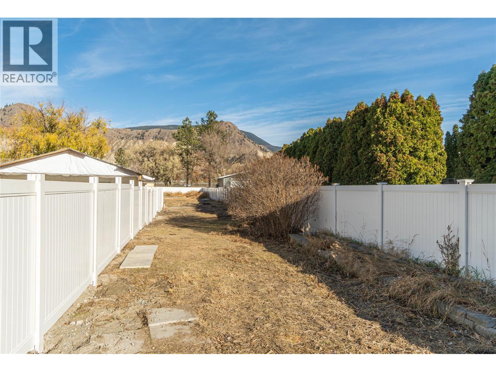 5764 TODD HILL CRESCENT - 21