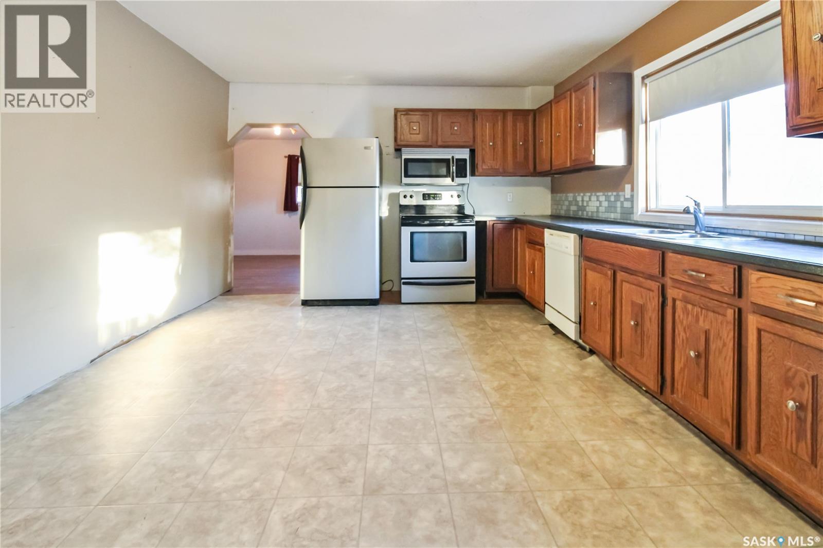 365 3rd AVENUE NE - 7