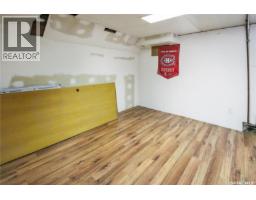 365 3rd Avenue Ne, Swift Current, SK S9H2G8 Photo 16