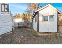 365 3rd Avenue Ne, Swift Current, SK S9H2G8 Photo 23