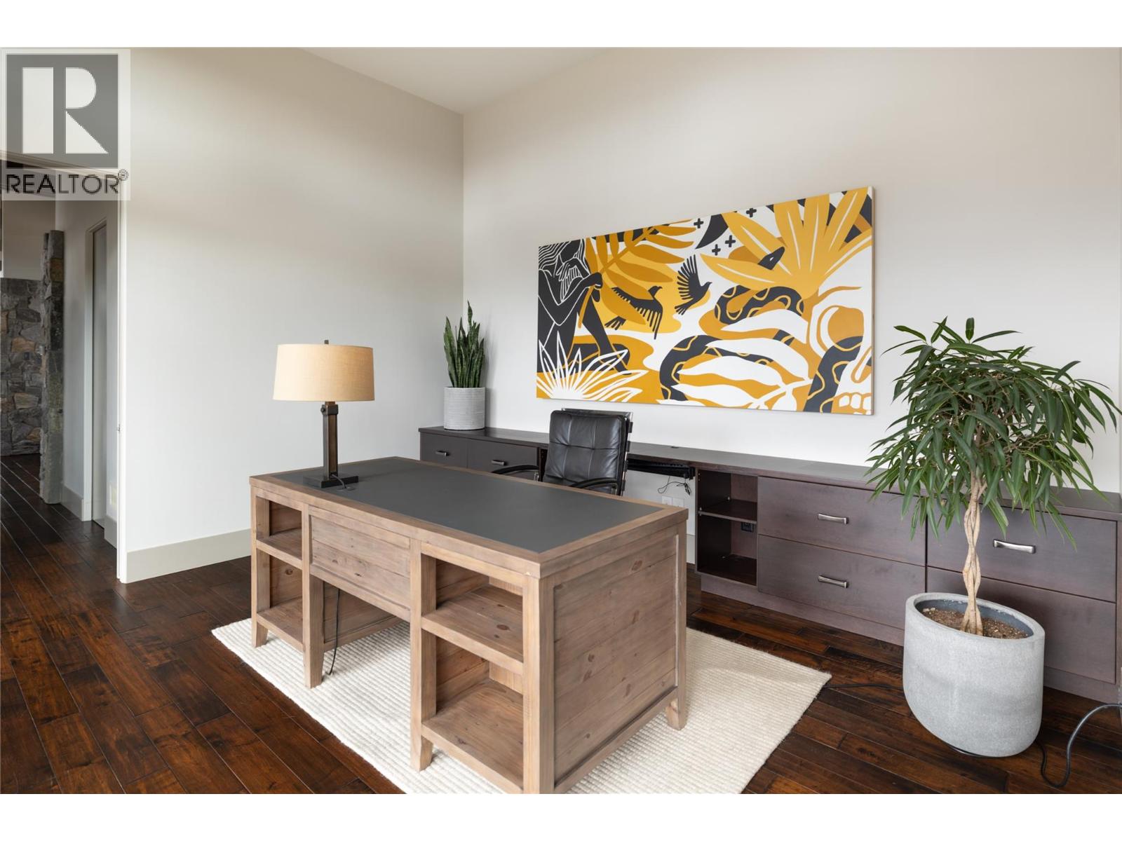  508 Vardon Lane, Vernon