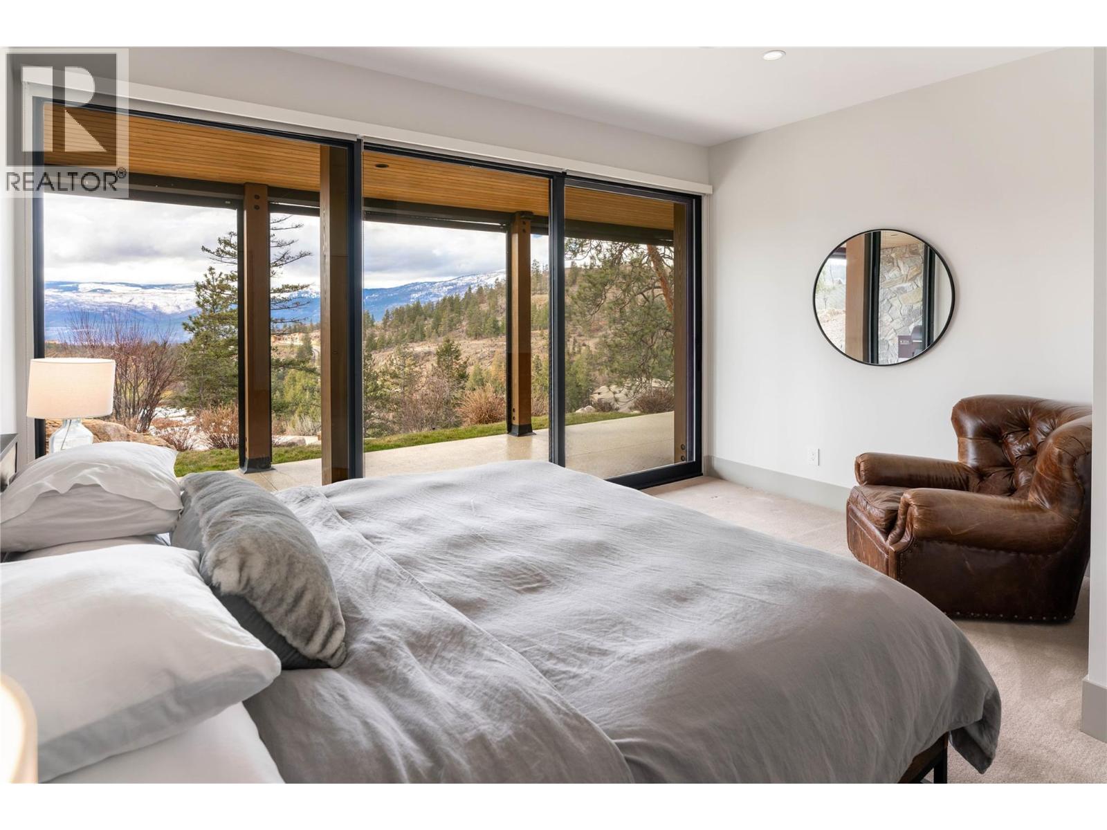  508 Vardon Lane, Vernon