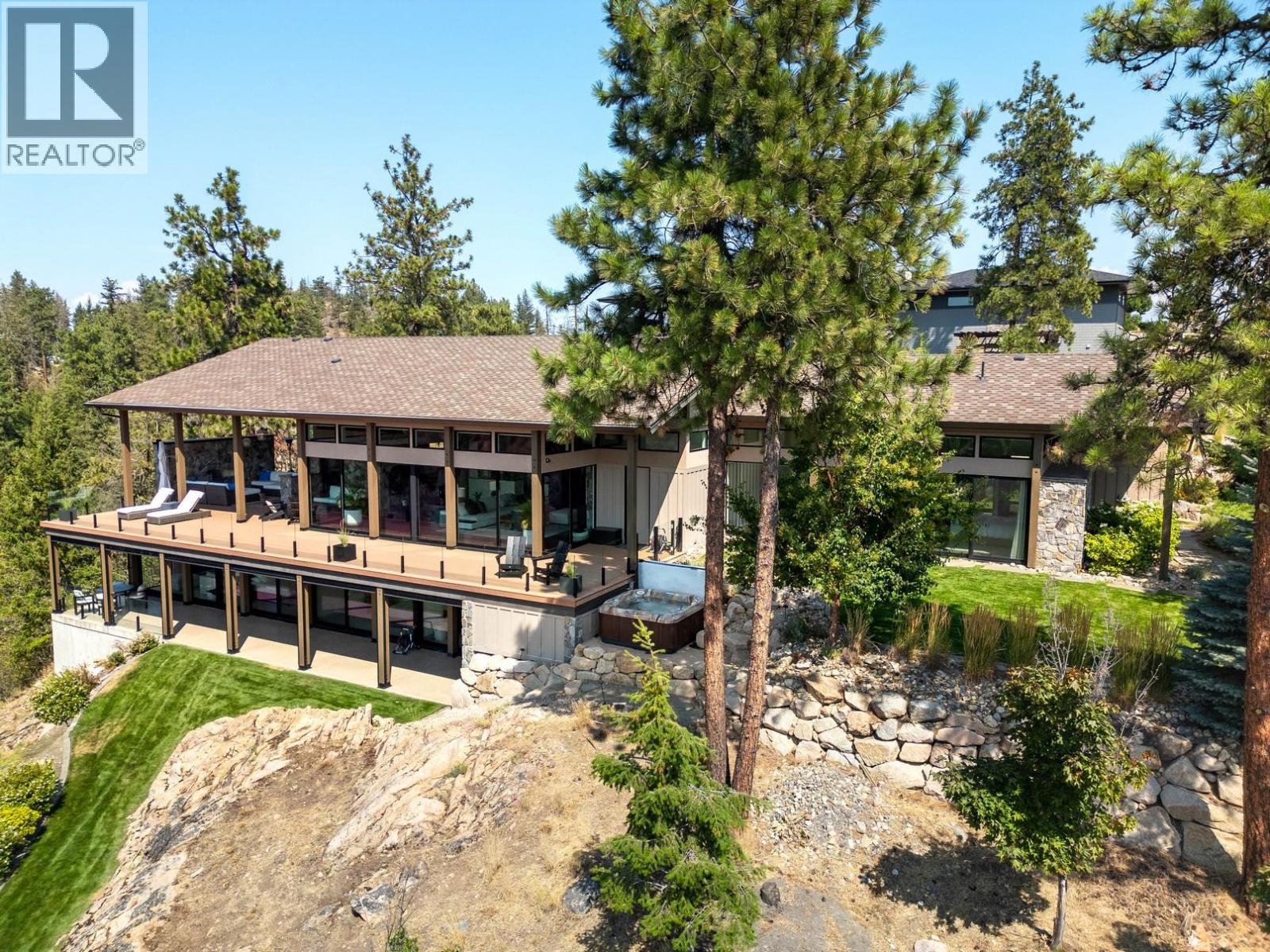  508 Vardon Lane, Vernon