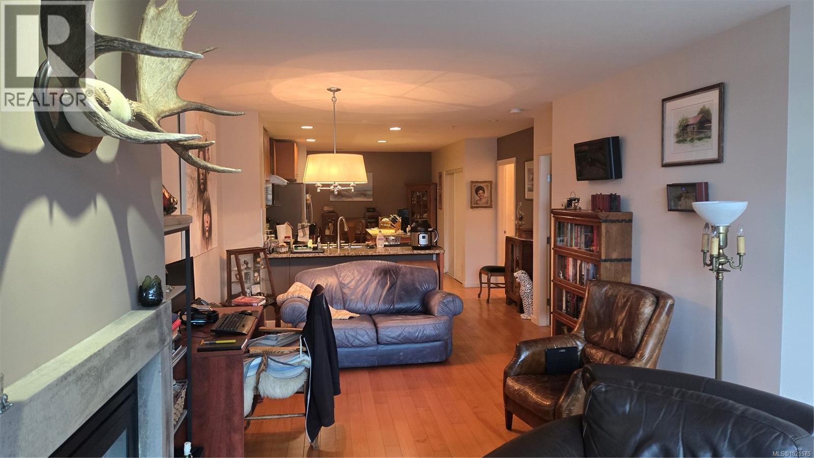 503 38 Front St, Nanaimo