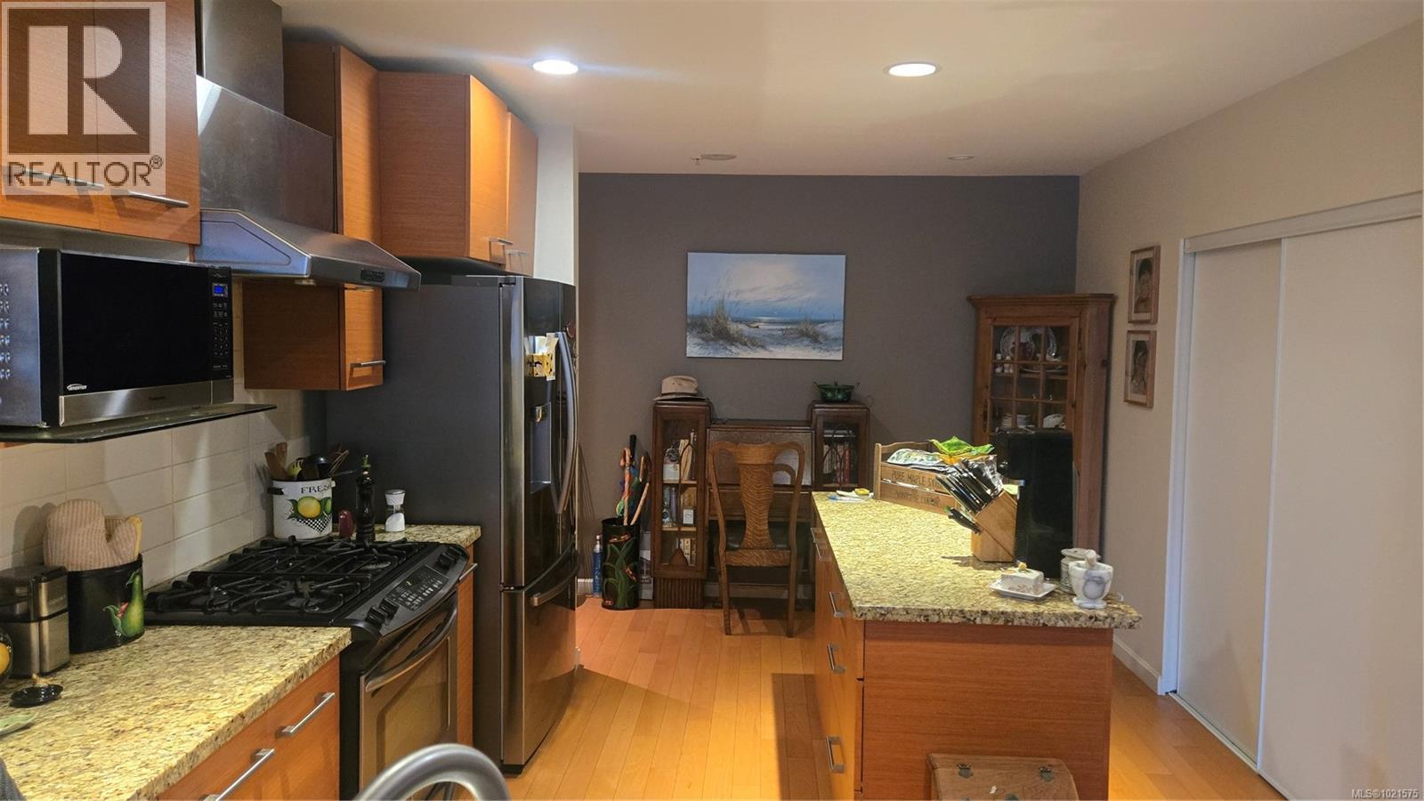 503 38 Front St, Nanaimo