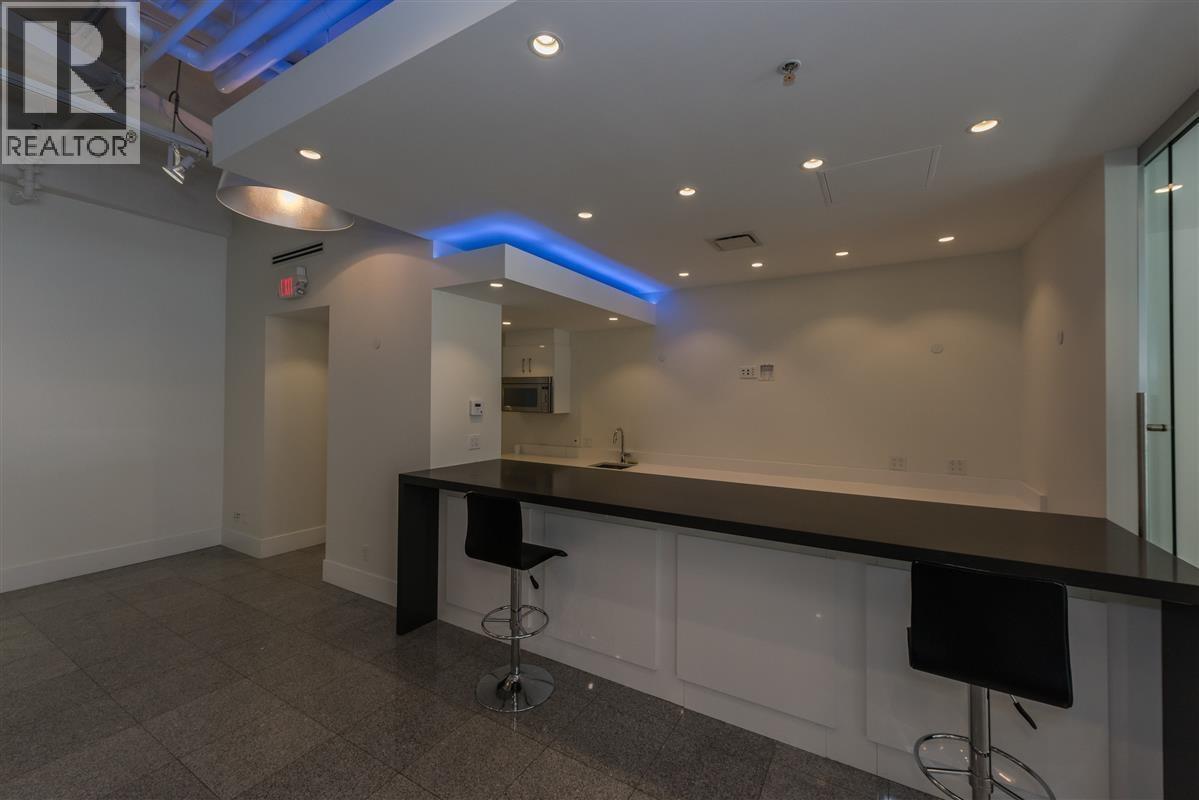 1487 W PENDER STREET, Vancouver