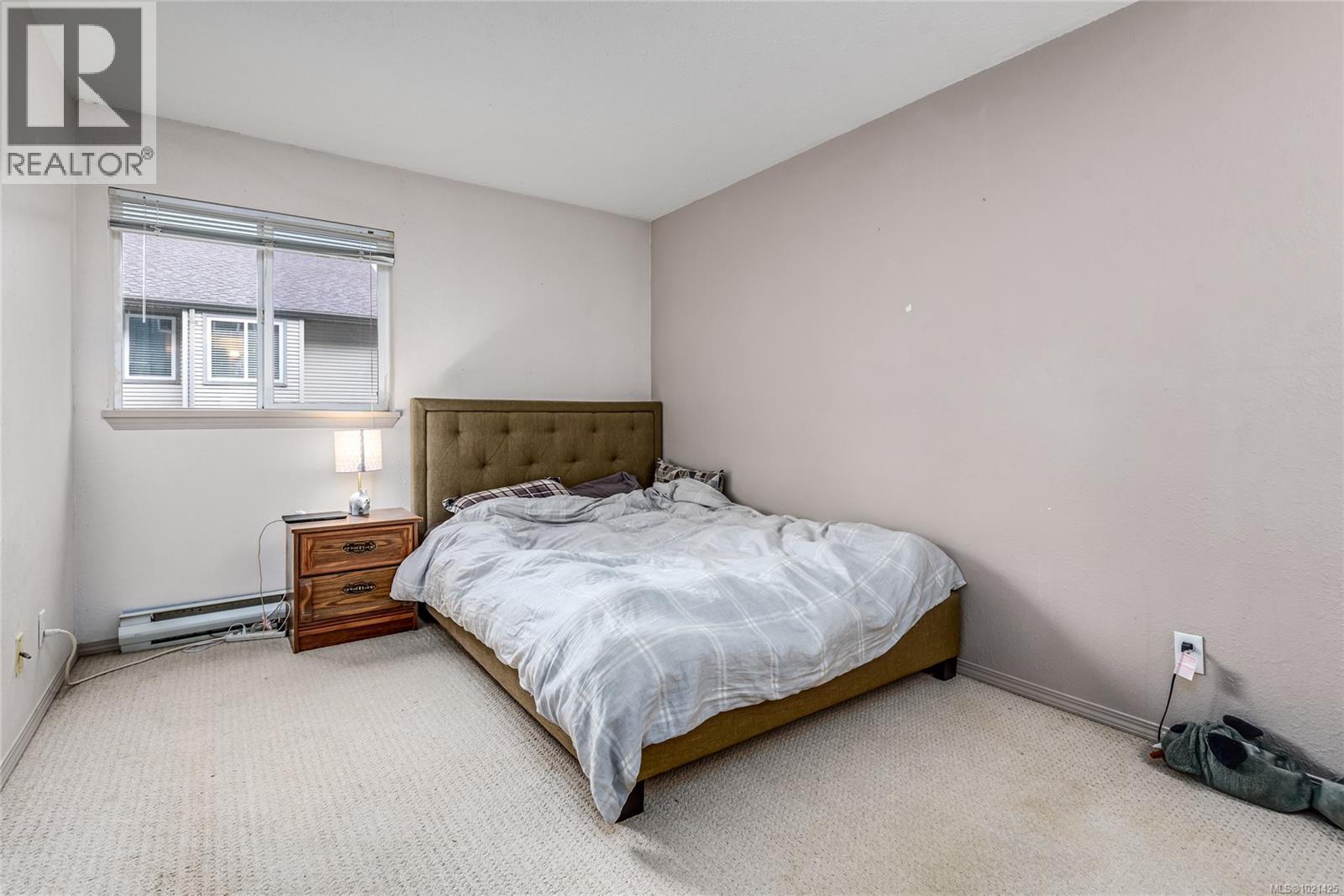 #207 1050 BRAIDWOOD RD - 11