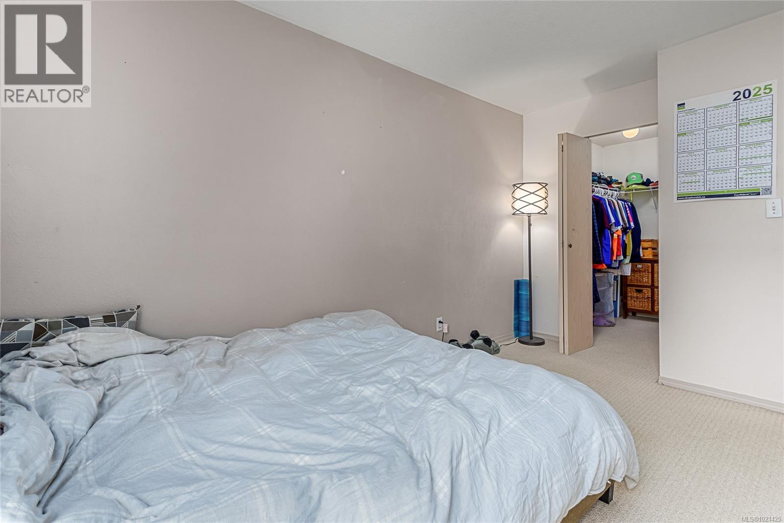 #207 1050 BRAIDWOOD RD - 12