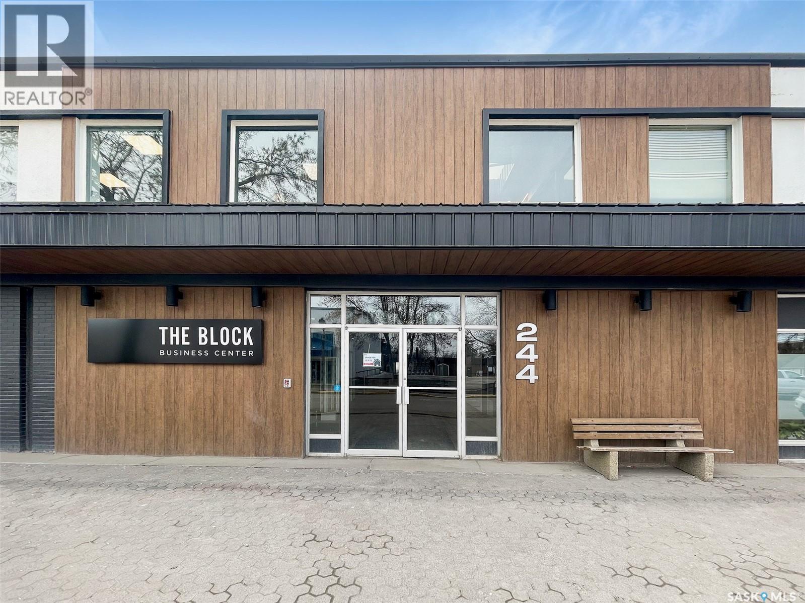 Office for Sale in   st AVENUE NE Swift Current 