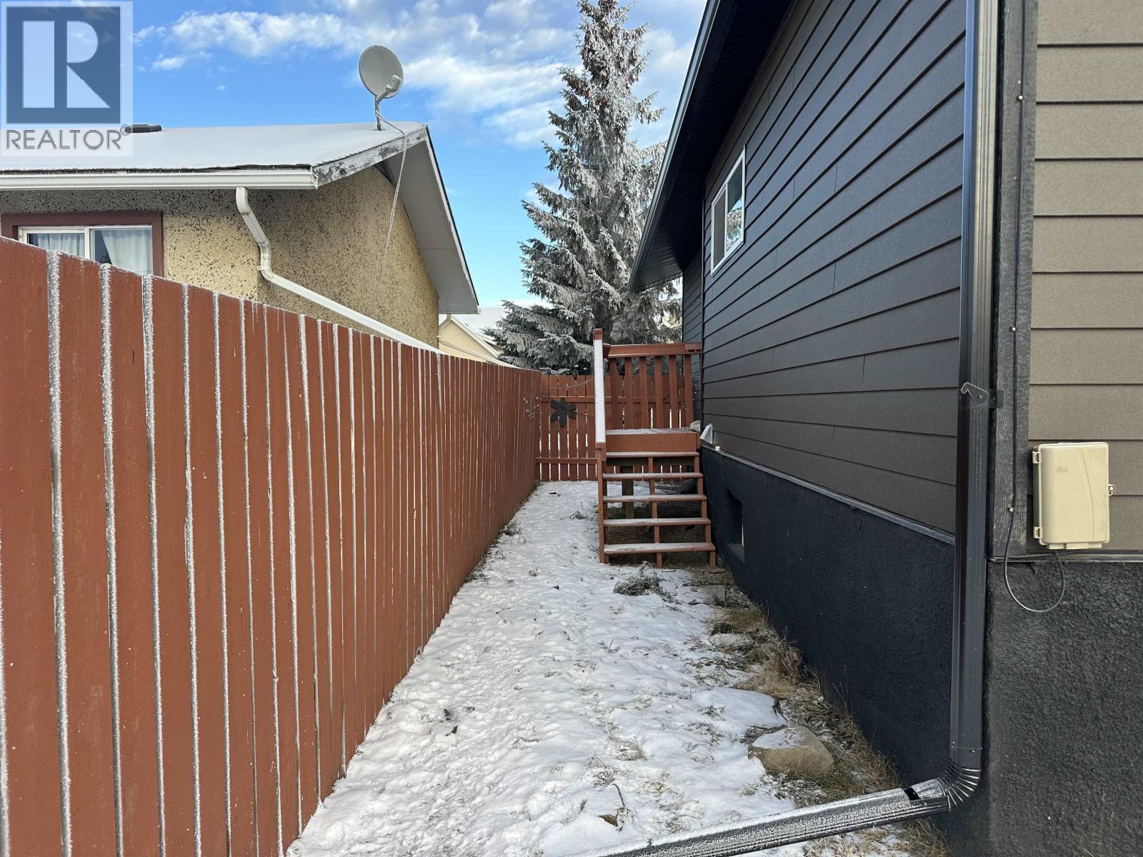 11107 102 AVENUE, Fort St. John