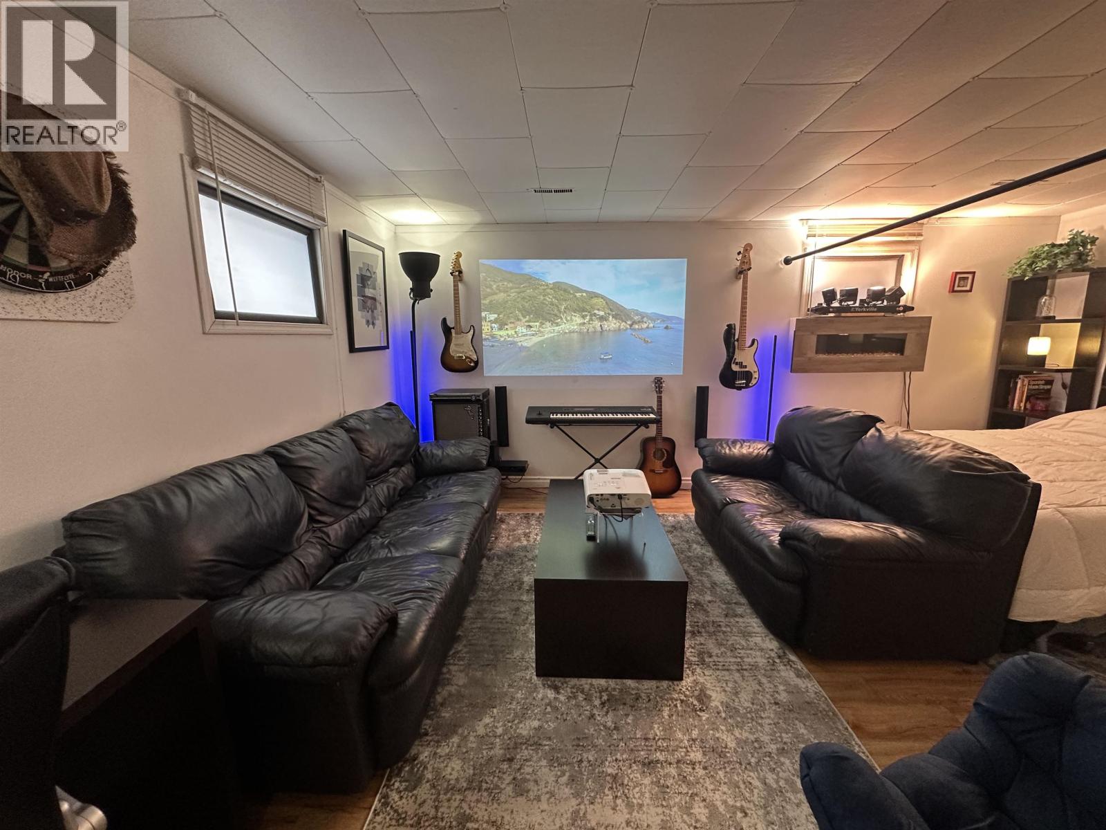 11107 102 AVENUE, Fort St. John