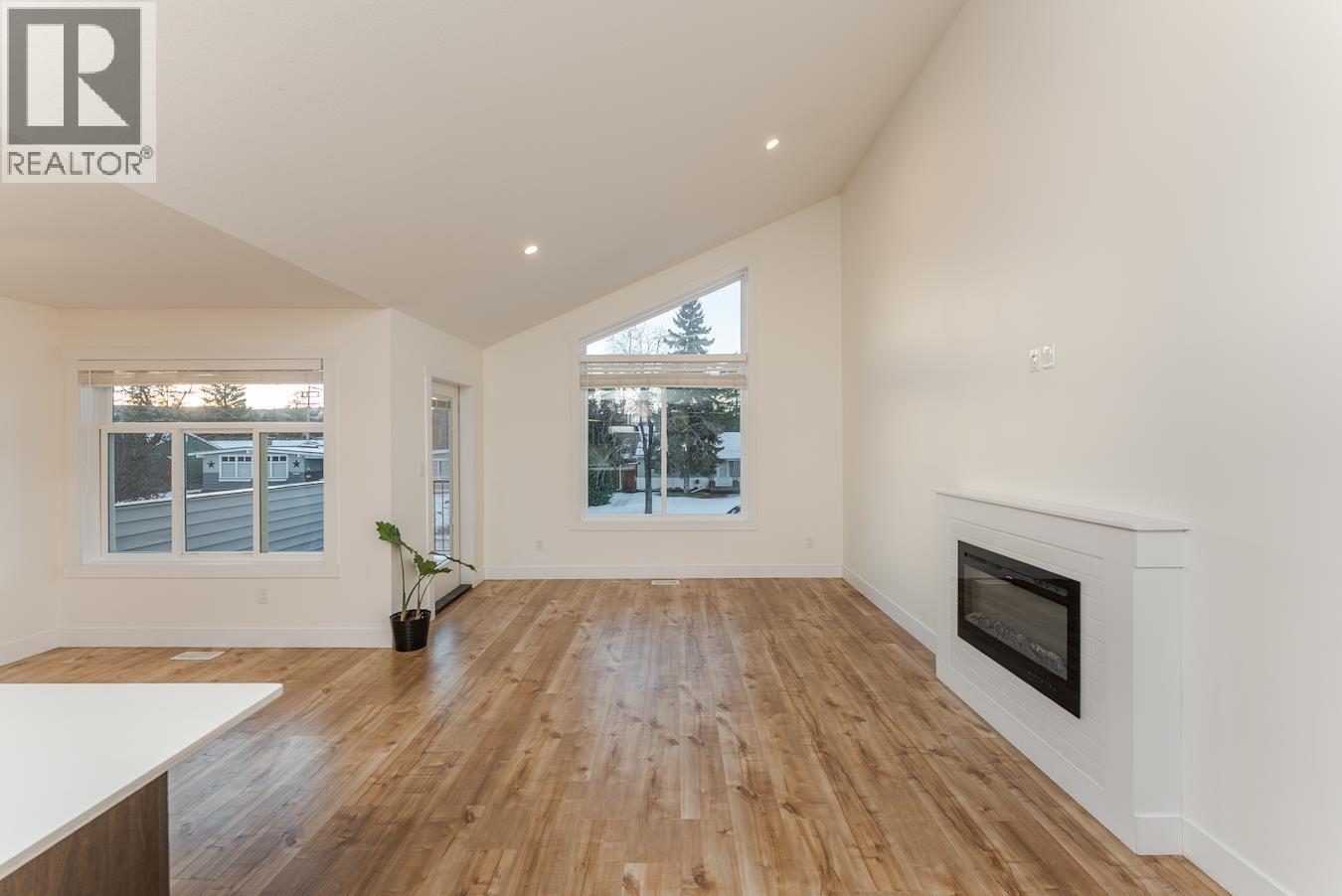 1396 DOUGLAS STREET, Prince George