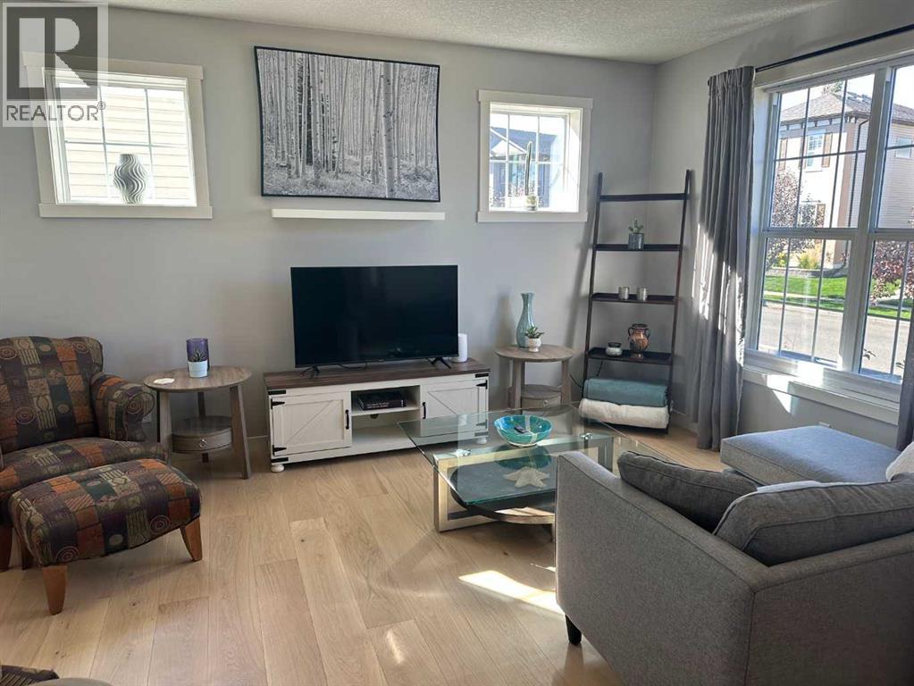 Single Family House for Sale in  Elgin Meadows Manor SE McKenzie Towne Calgary 