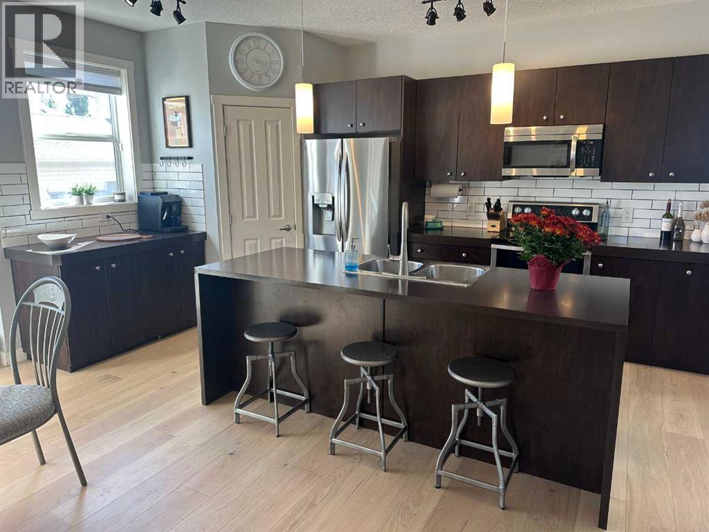 Single Family House for Sale in  Elgin Meadows Manor SE McKenzie Towne Calgary 