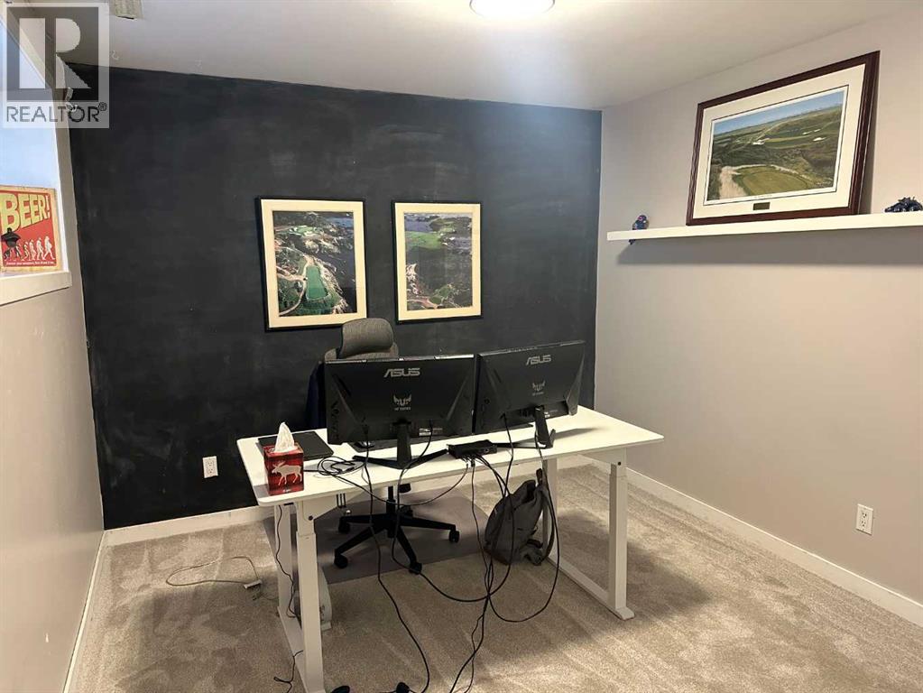 Single Family House for Sale in  Elgin Meadows Manor SE McKenzie Towne Calgary 