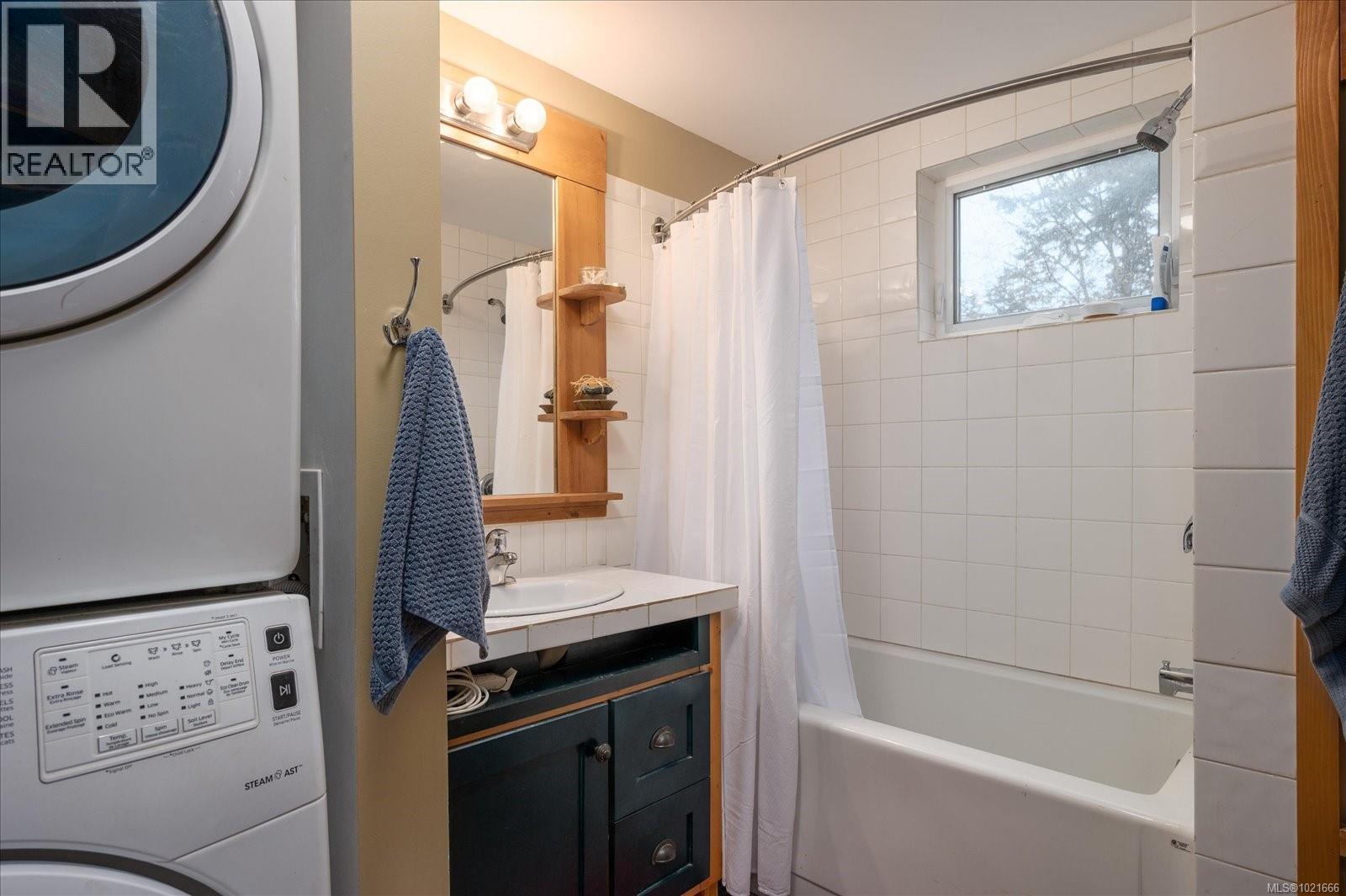 3271 South Rd, Gabriola Island