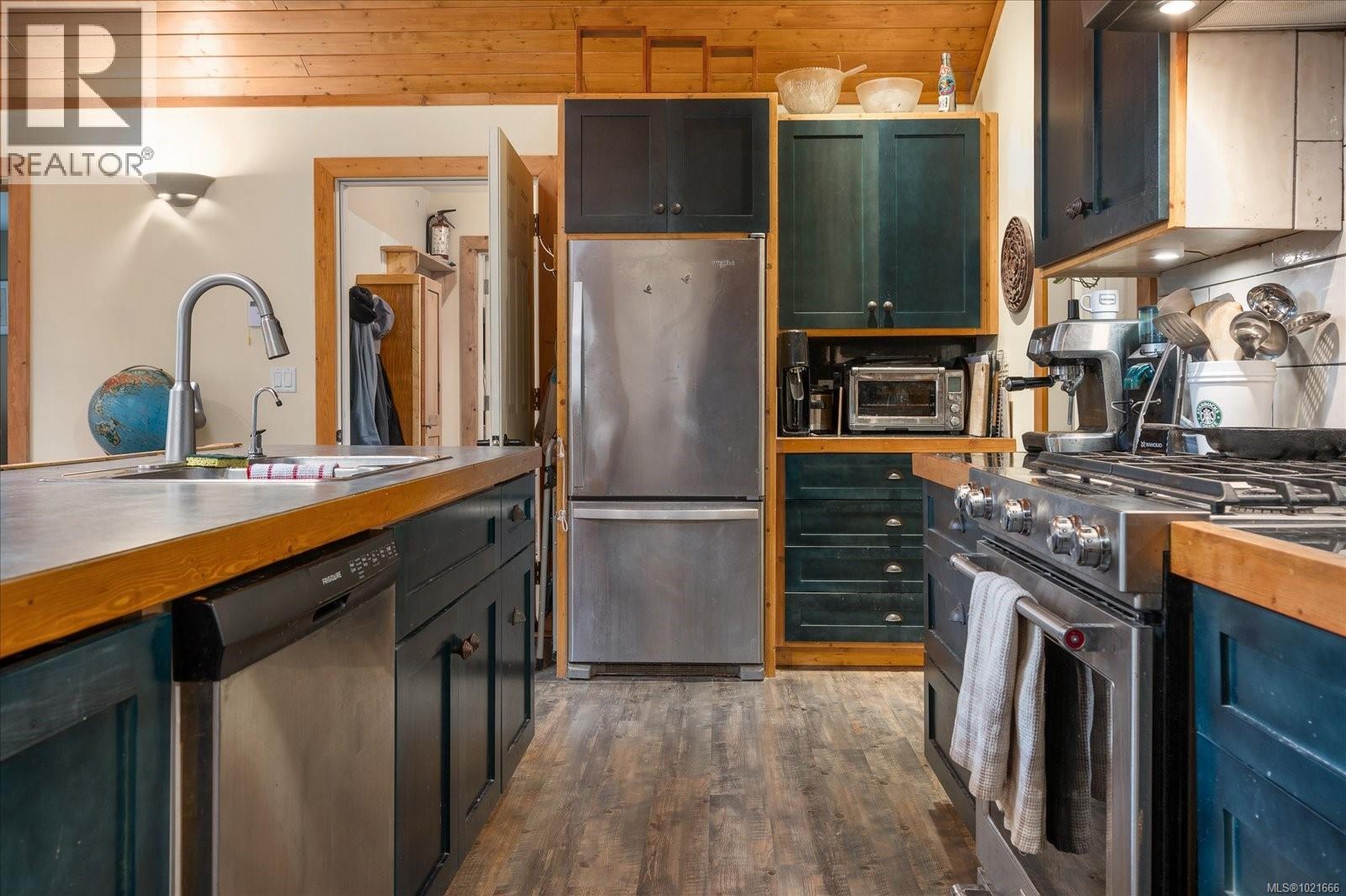 3271 South Rd, Gabriola Island