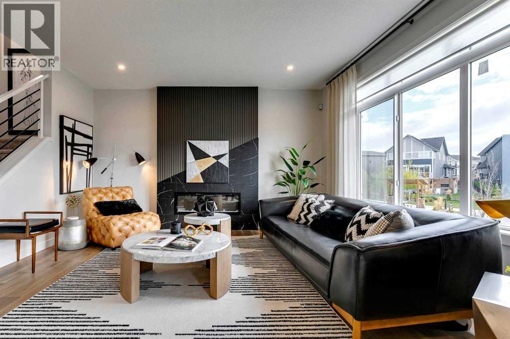 63 Sunrise Heath, Cochrane