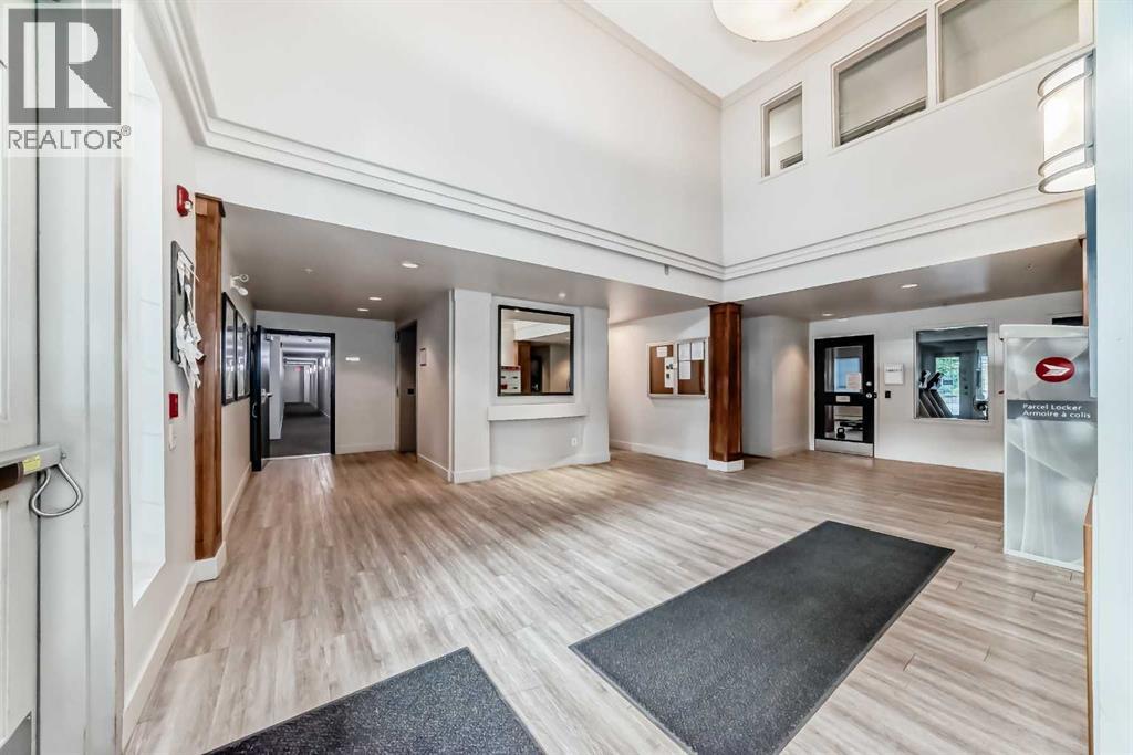 Single Family House for Sale in   Richard Court SW Lincoln Park Calgary 