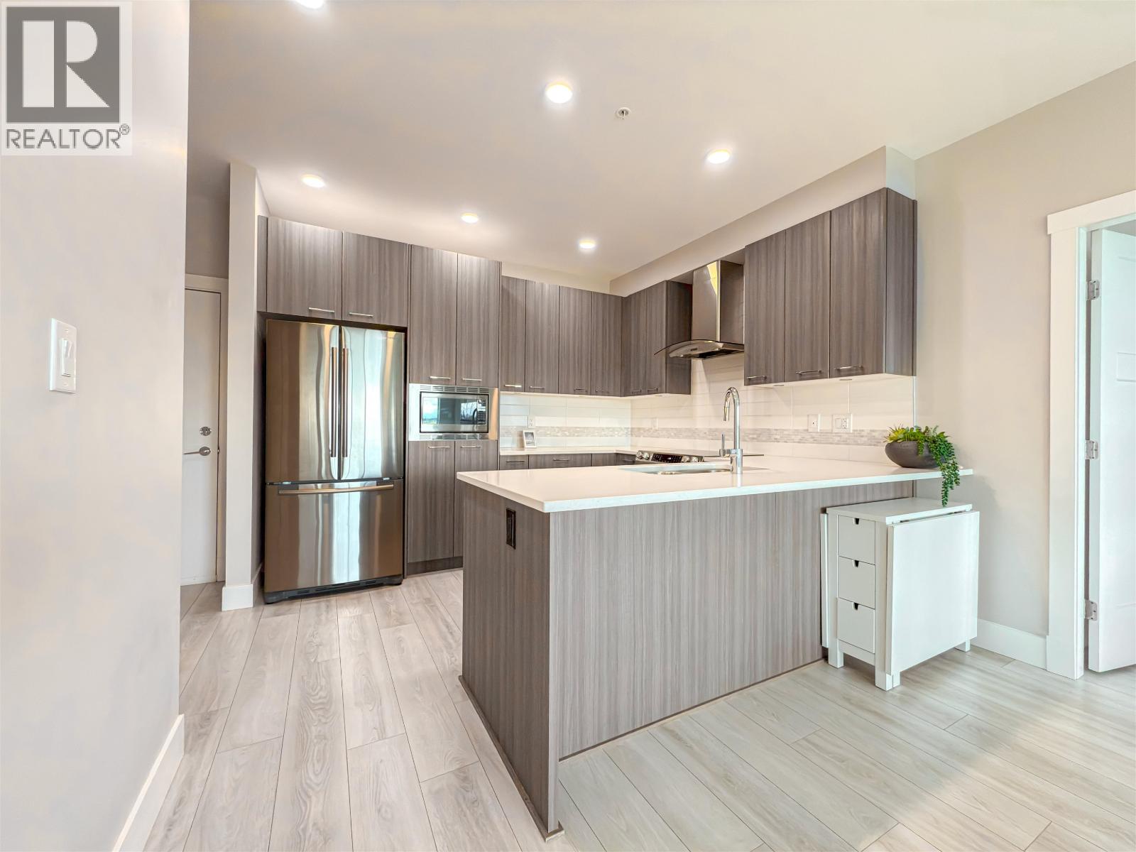 #323-4690 HAWK Lane, Tsawwassen