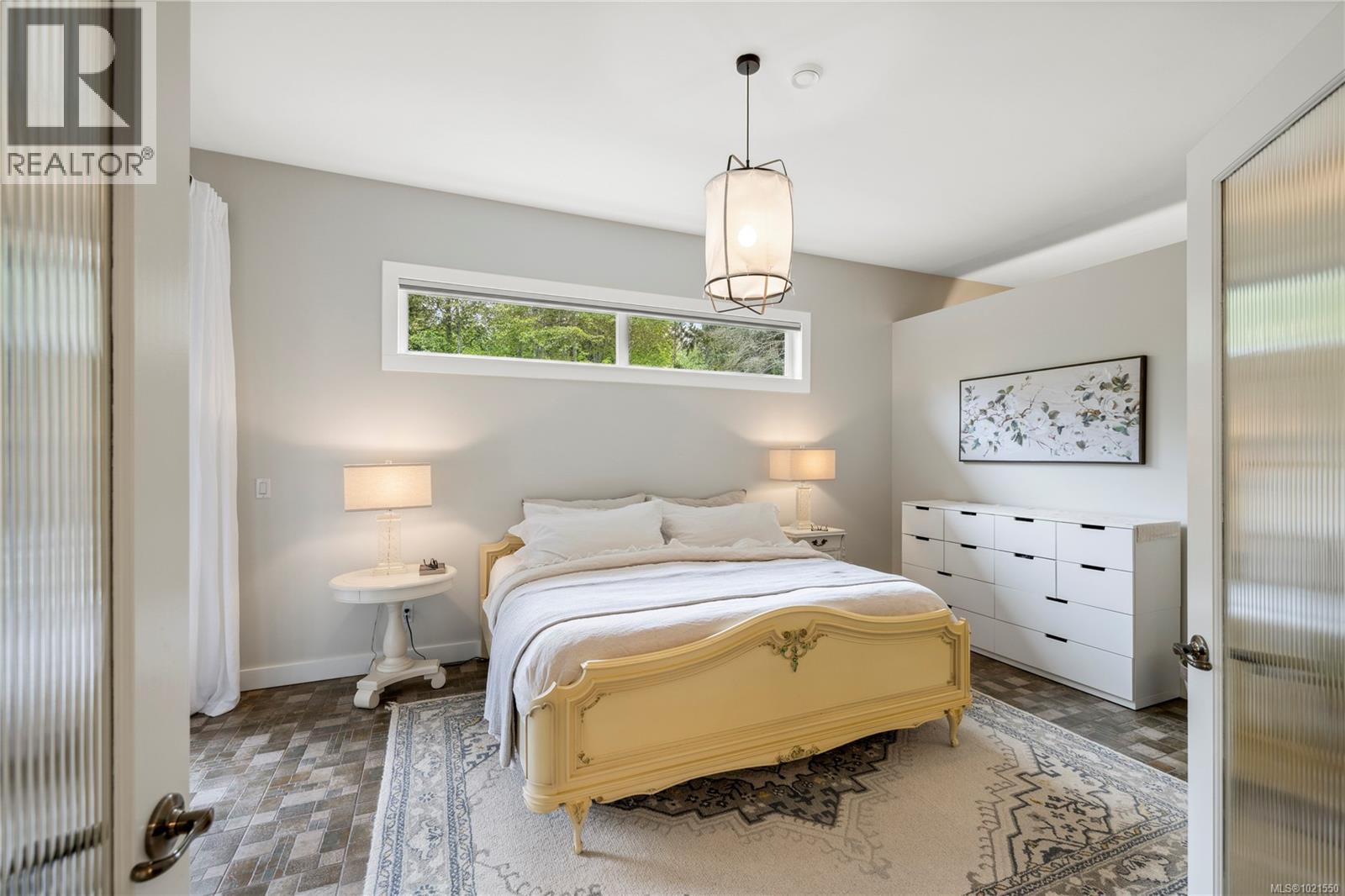 7190 Hase Pl, Lantzville